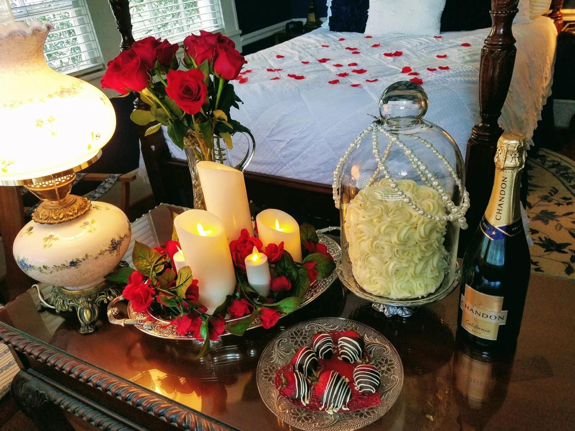 Pettigru Place Bed & Breakfast Грінвілл Екстер'єр фото